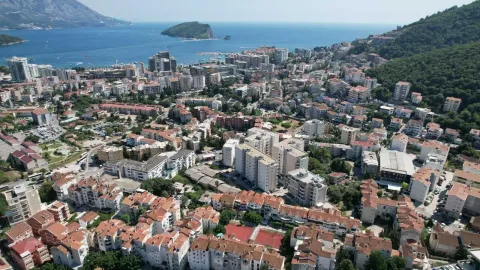 Prodaja, plac, 364m², Budva, Crna Gora - image 1