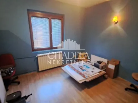 Izdavanje, trosoban stan, 64m², Vidikovački venac, Rakovica - image 7