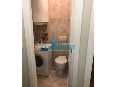 Rent, three bedroom apartment, 70m², Kalenić Pijaca, Vračar Sve Podlokacije - image 16