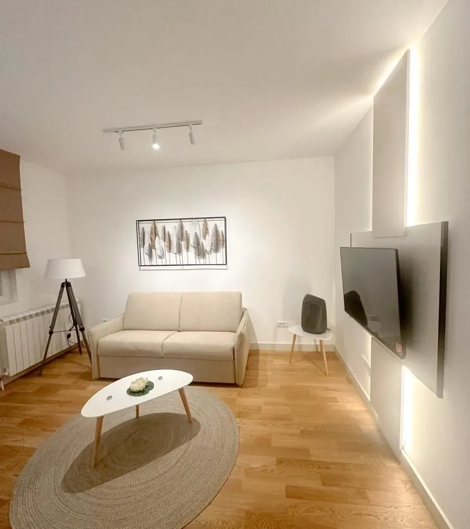 Sale, one bedroom apartment, 54m², Centar, Kolašin
