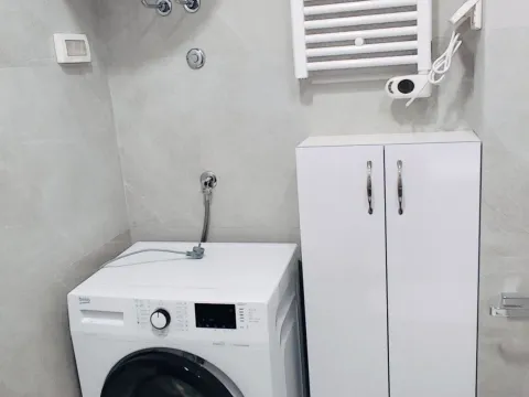 Prodaja, jednosoban stan, 40m², Central Point, Podgorica - image 11