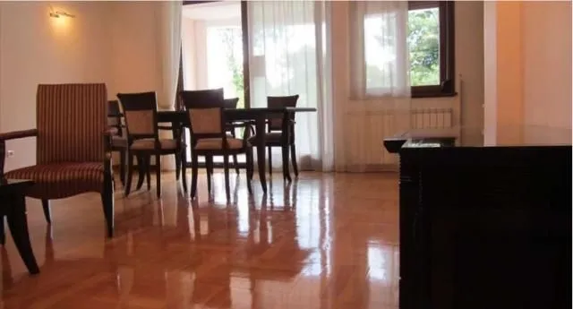 Rent, office space, 300m², Savski Venac, Beograd