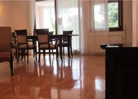 Izdavanje, poslovni prostor, 300m², Savski Venac, Beograd - image 7