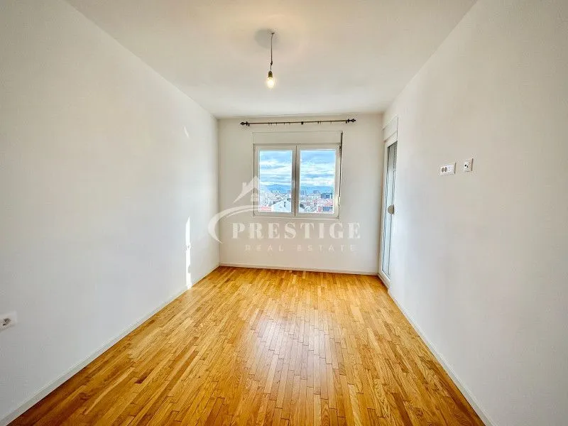Rent, two bedroom apartment, 70m², Stari Aerodrom, Podgorica