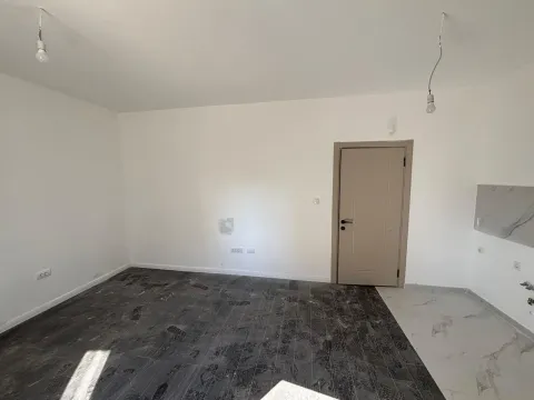 Prodaja, garsonjera, 29m², Zabjelo, Podgorica - image 4