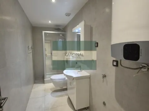 Prodaja, trosoban stan, 72m², Aqua park, Jagodina - image 19