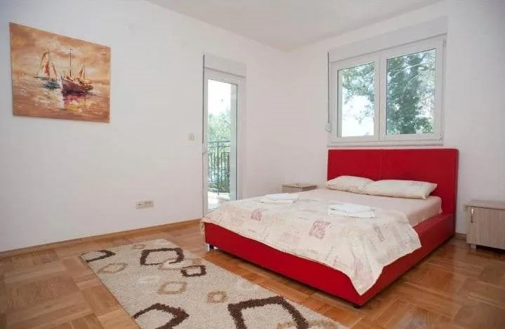 Prodaja, kuća, 400m², Petrovac, Budva