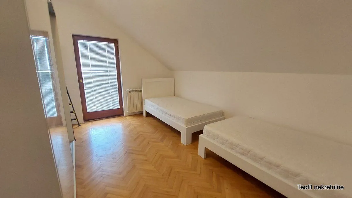 Izdavanje, trosoban stan, 118m², Brace Jerković, Voždovac Sve Podlokacije