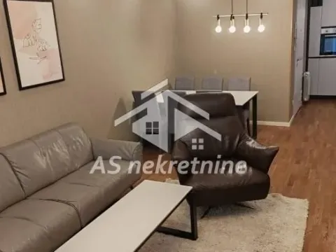 Izdavanje, trosoban stan, 77m², Vračar Sve Podlokacije, Beograd - image 10