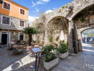 Sale, house, 91m², Stari Grad, Budva - image 32