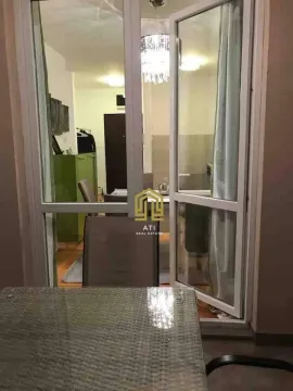 Pogled sa terase prema unutrašnjosti stana. - image 19