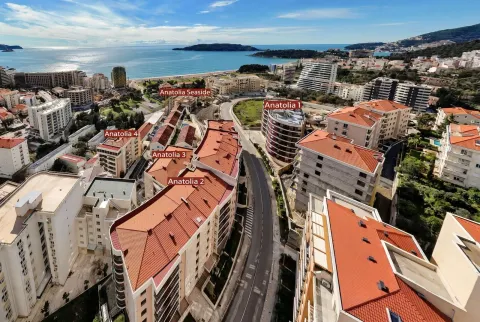 Prodaja, dvosoban stan, 72m², Bečići, Budva - image 9