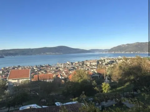 Rent, house, 125m², Tivat, Crna Gora - image 11