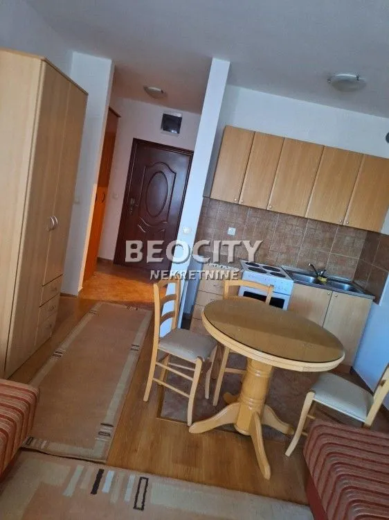 Rent, one bedroom apartment, 32m², Centar, Novi Sad