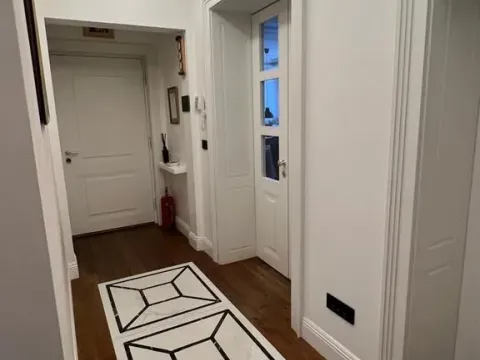 Prodaja, četvorosoban stan, 135m², Zemun Centar, Zemun Sve Podlokacije - image 6