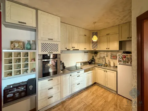 Izdavanje, dvosoban stan, 60m², Kod Big Fashion-a, Podgorica - image 5