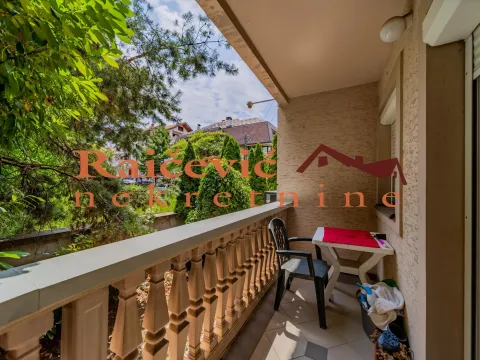 Prodaja, trosoban stan, 127m², Zvezdara Sve Podlokacije, Beograd - image 20