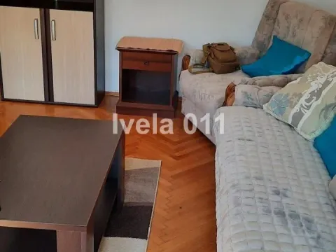 Sale, two bedroom apartment, 50m², Kalenić Pijaca, Vračar Sve Podlokacije - image 10