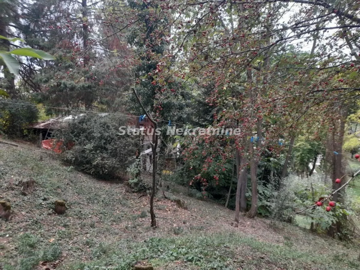 Prodaja, plac, 700m², Beočin, Srbija