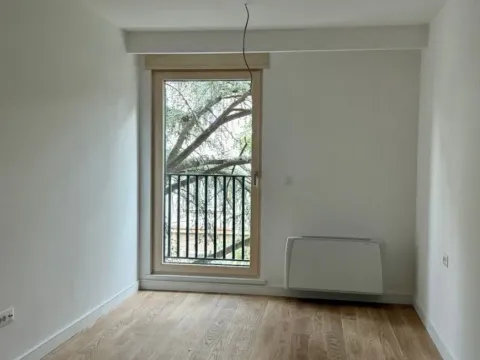 Izdavanje, stan, 100m², Vračar Sve Podlokacije, Beograd - image 2