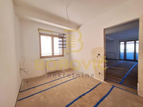 Prodaja, dvosoban stan, 68m², Kluz, Zvezdara Sve Podlokacije - image 7