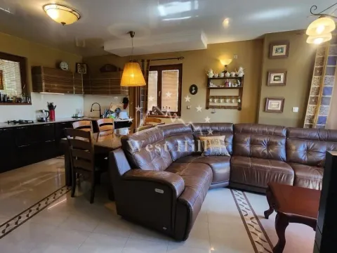 Prodaja, kuća, 250m², Bijela, Herceg Novi - image 4