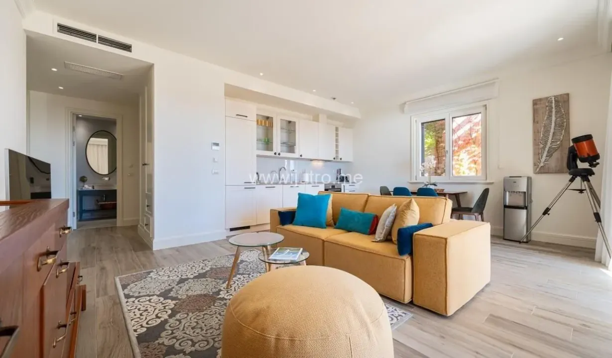 Sale, three bedroom apartment, 190m², Luštica Bay, Tivat