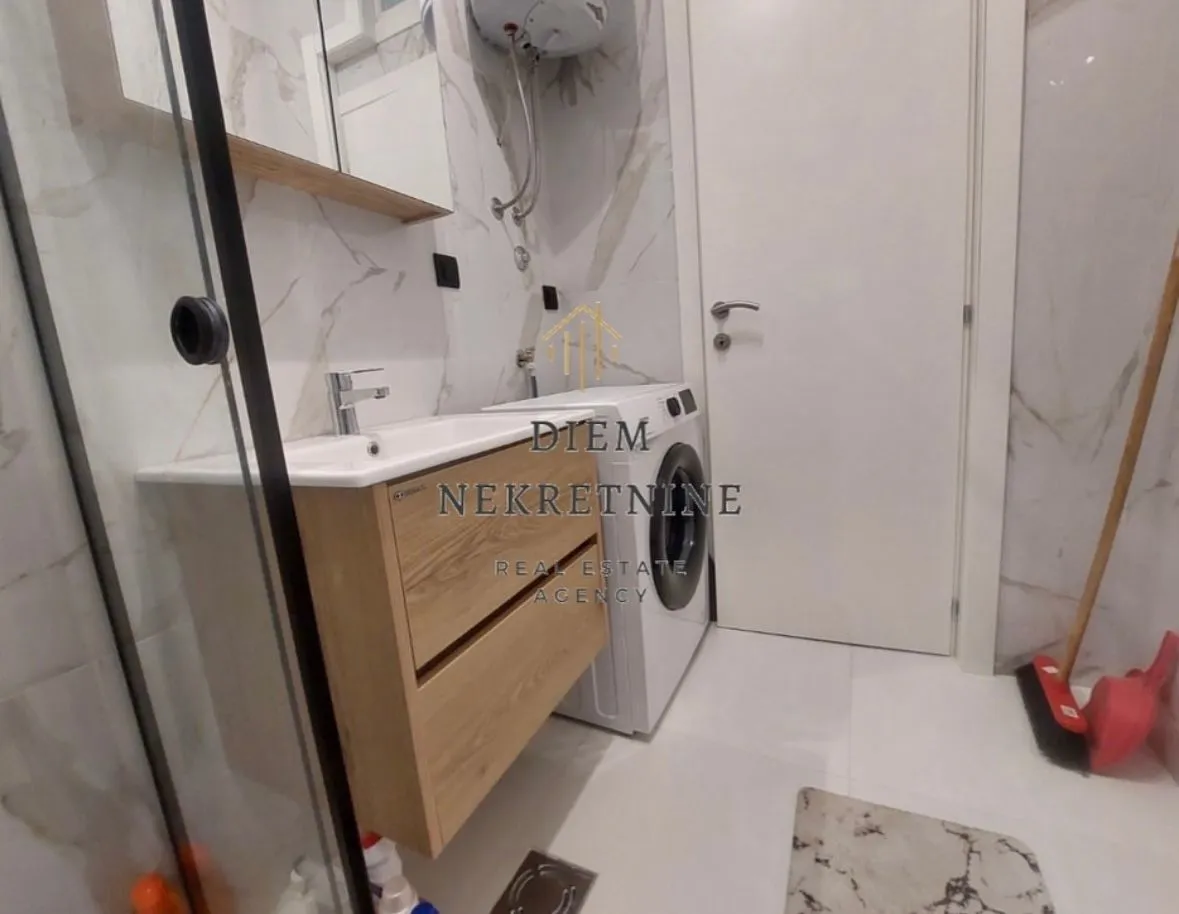 Rent, two bedroom apartment, 60m², Radanovići, Kotor