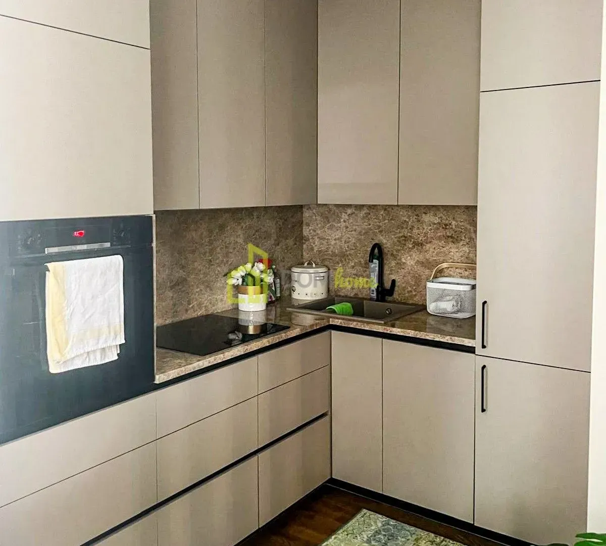 Prodaja, jednosoban stan, 70m², Tivat, Crna Gora