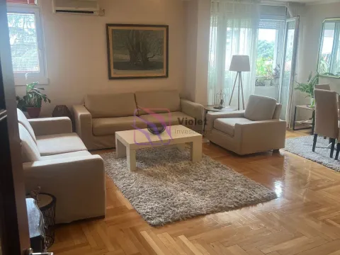 Sale, three bedroom apartment, 100m², Blok 5, Podgorica - image 17