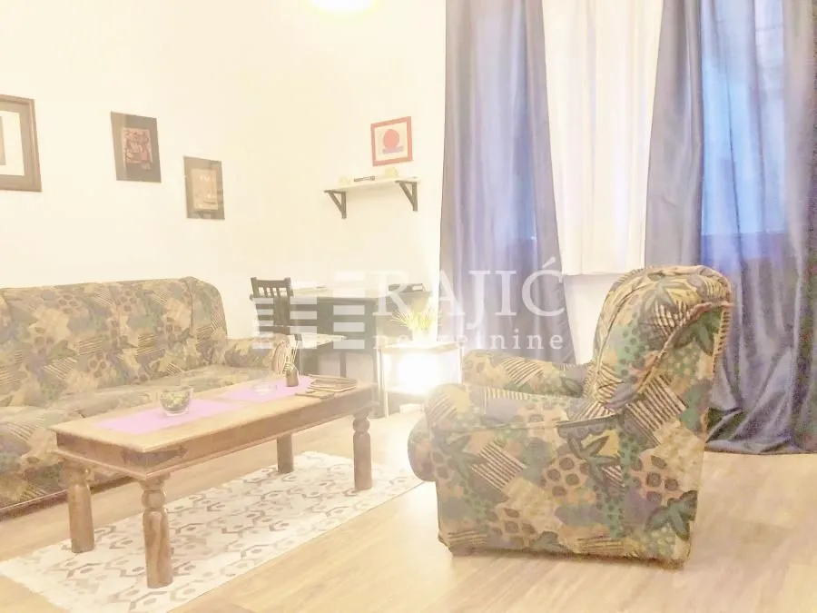 Rent, one bedroom apartment, 30m², Topličin venac, Beograd