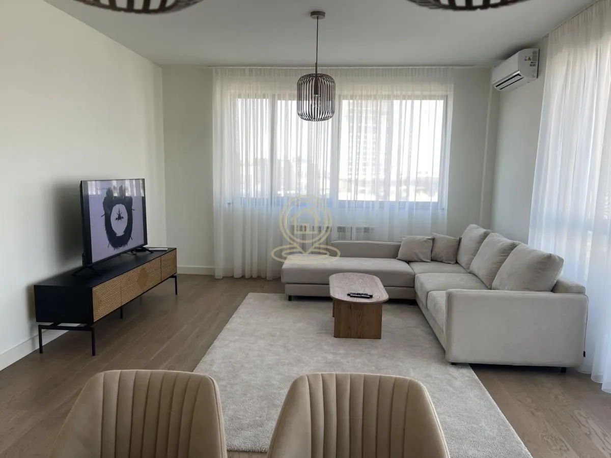 Rent, three bedroom apartment, 95m², Savski Venac, Beograd