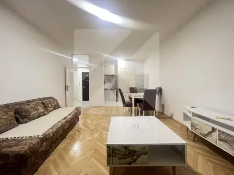 Izdavanje, dvosoban stan, 65m², Zabjelo, Podgorica - image 2