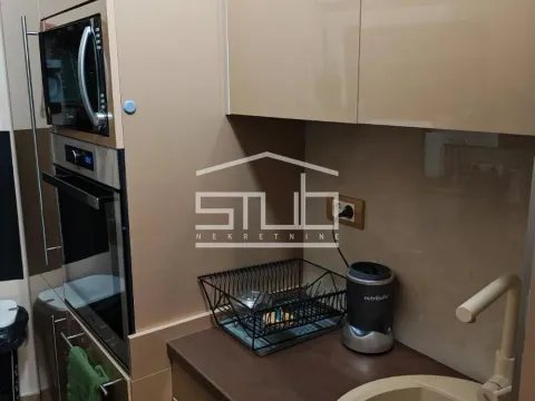 Prodaja, trosoban stan, 70m², Senjak, Beograd - image 7