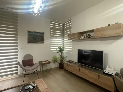 Sale, two bedroom apartment, 63m², Tivat, Crna Gora - image 3