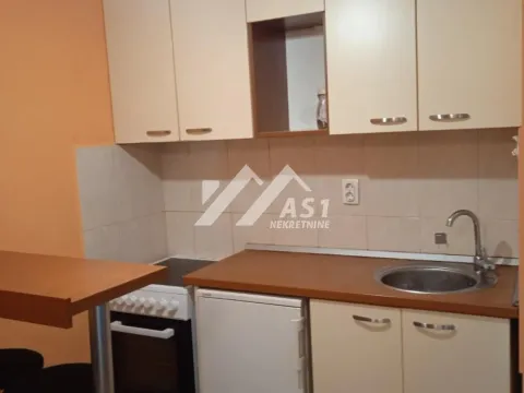 Izdavanje, stan, 24m², Sajam, Novi Sad Sve Podlokacije - image 6