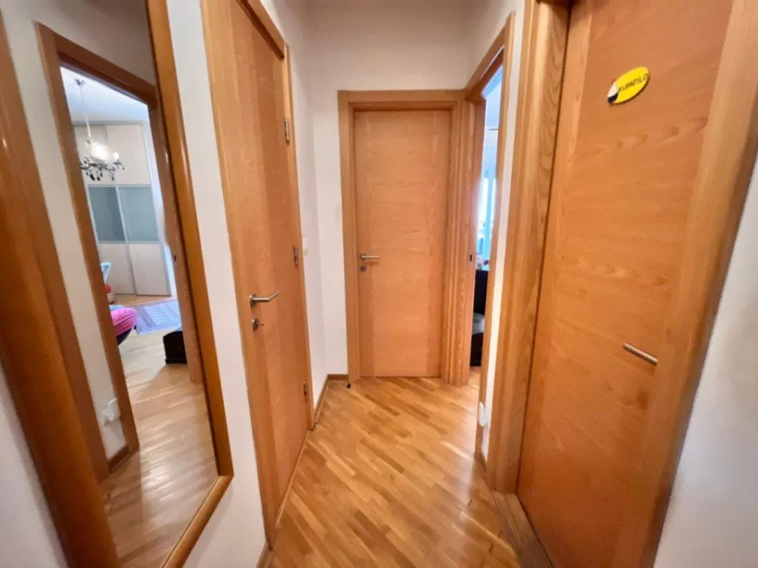 Prodaja, trosoban stan, 110m², Preko Morače, Podgorica