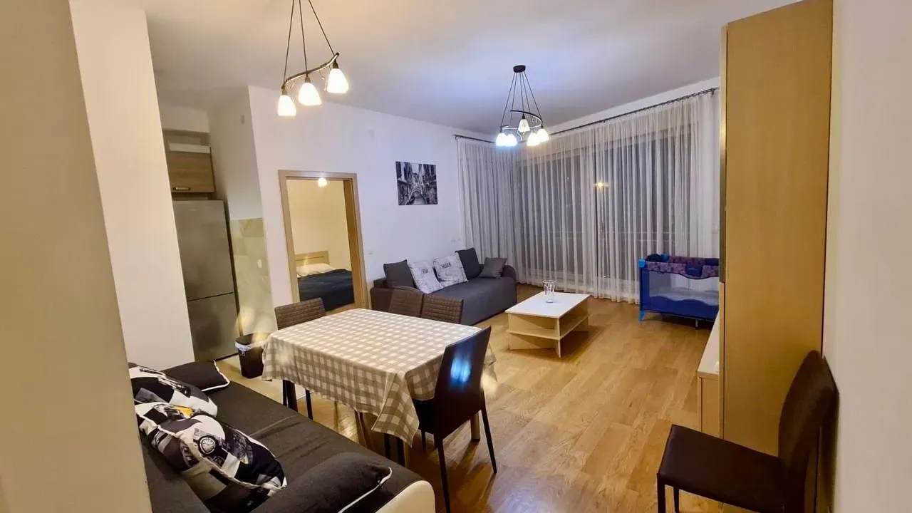 Prodaja, jednosoban stan, 52m², Bečići, Budva
