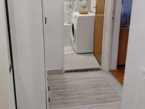 Izdavanje, jednosoban stan, 40m², Podgorica, Crna Gora - image 2