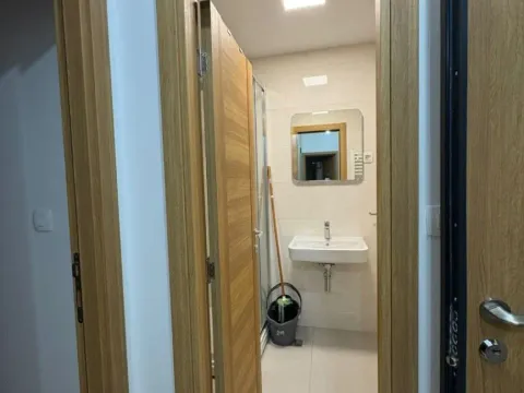 Izdavanje, dvosoban stan, 72m², New City, Podgorica - image 7