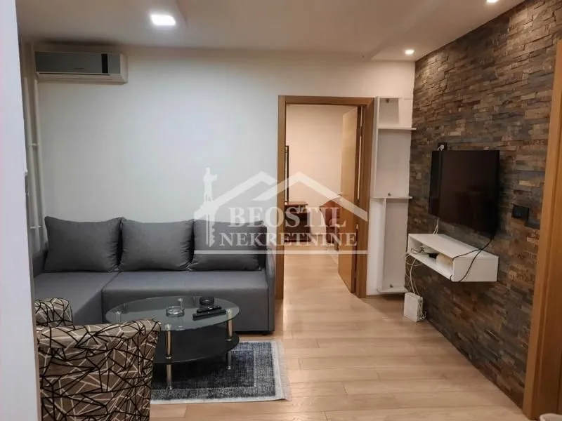 Rent, two bedroom apartment, 58m², Zemun Centar, Zemun Sve Podlokacije