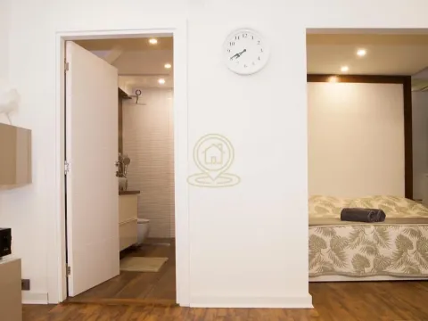 Izdavanje, dvosoban stan, 56m², Stari Grad, Beograd - image 10