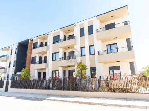 Izdavanje, dvosoban stan, 65m², Zabjelo, Podgorica - image 2