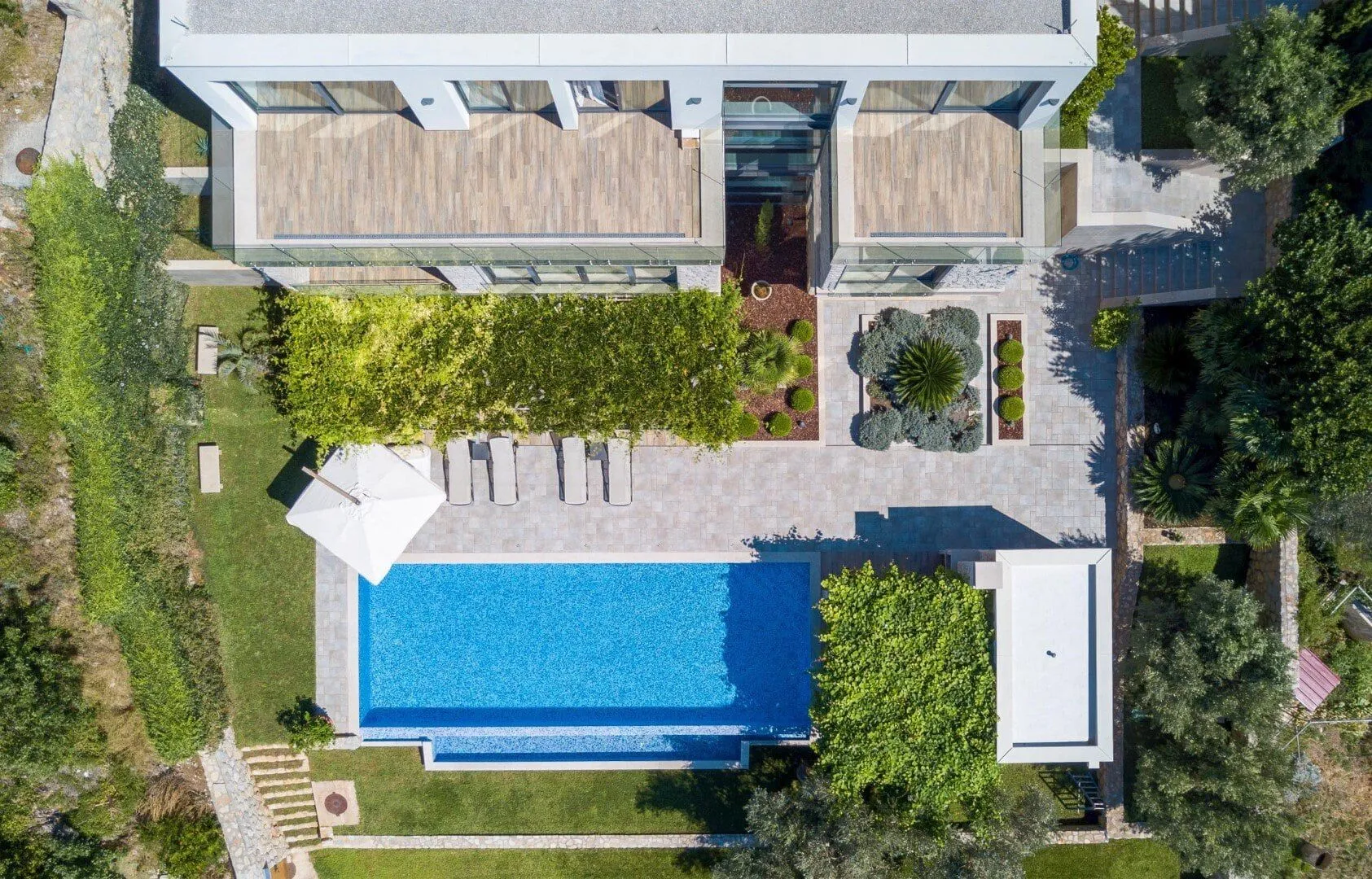 Sale, house, 550m², Reževići, Budva