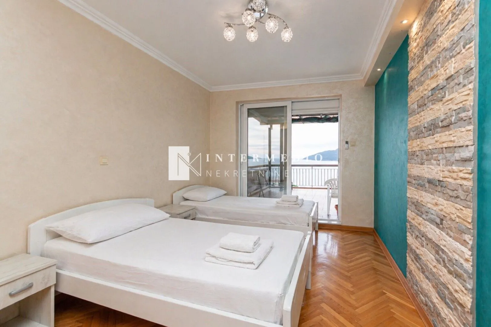 Prodaja, dvosoban stan, 86m², Igalo, Herceg Novi