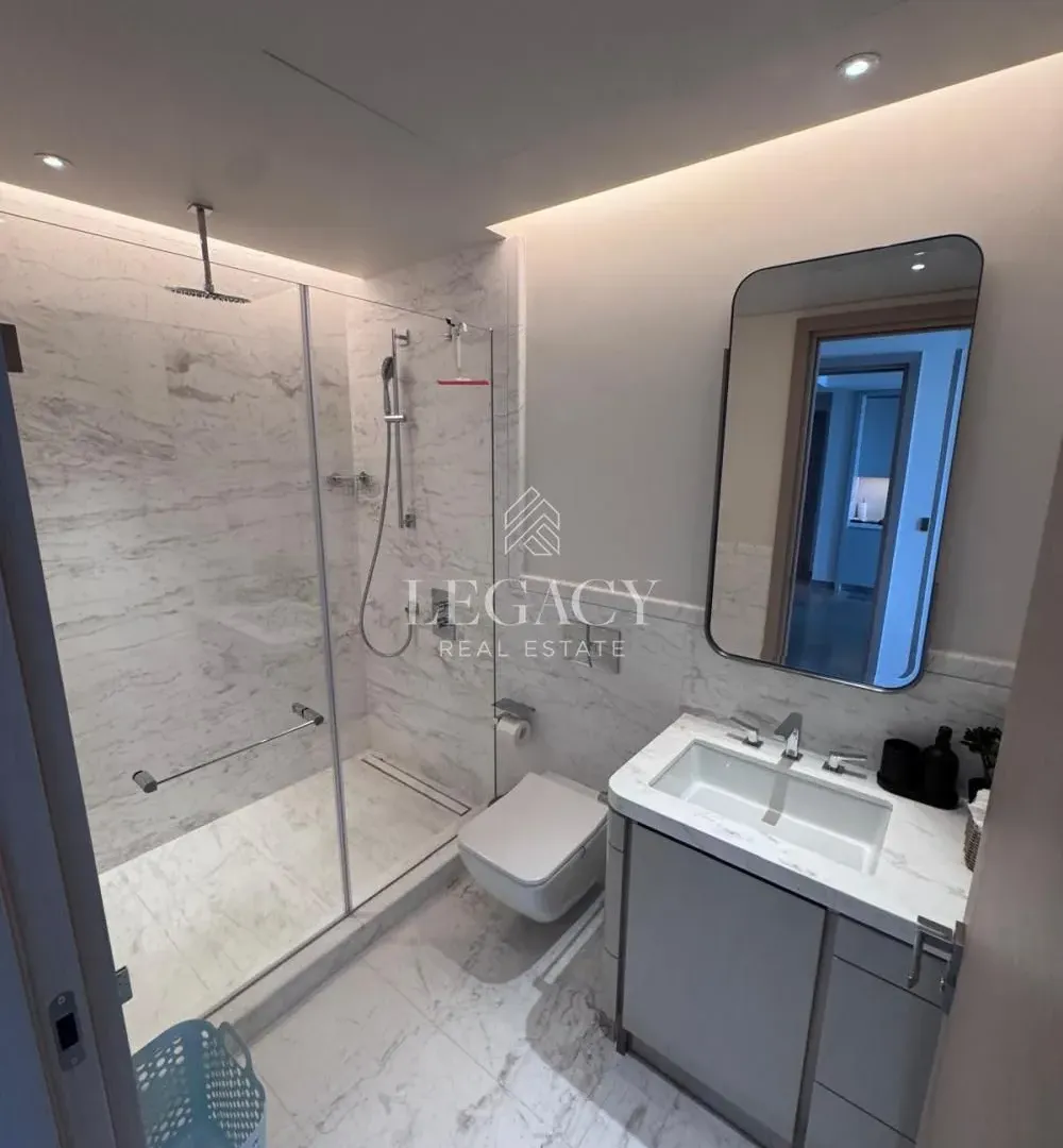 Izdavanje, dvosoban stan, 60m², Savski Venac, Beograd