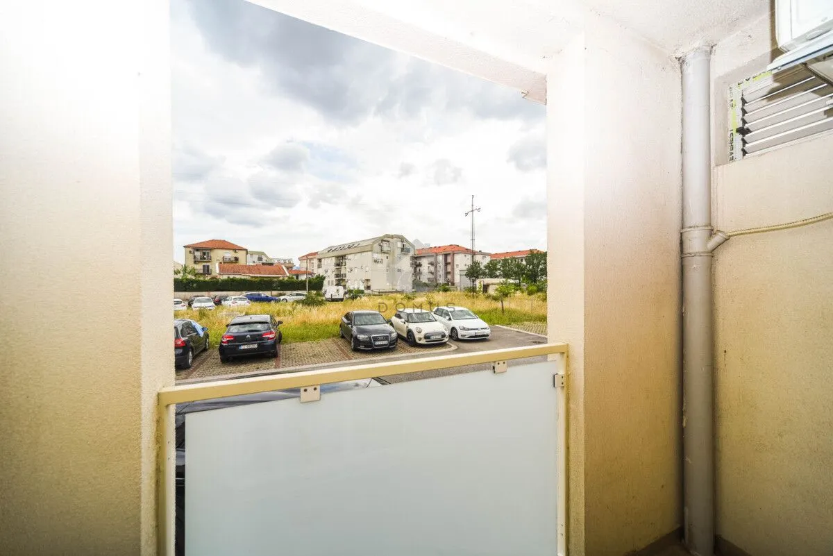 Izdavanje, jednosoban stan, 40m², Zabjelo, Podgorica