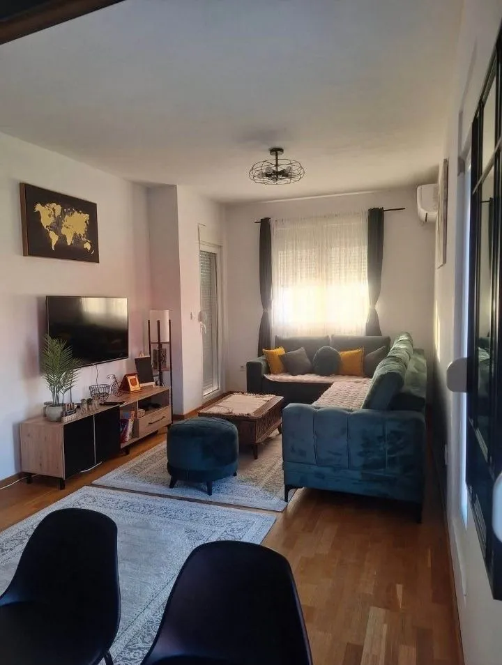 Rent, one bedroom apartment, 46m², Stari Aerodrom, Podgorica