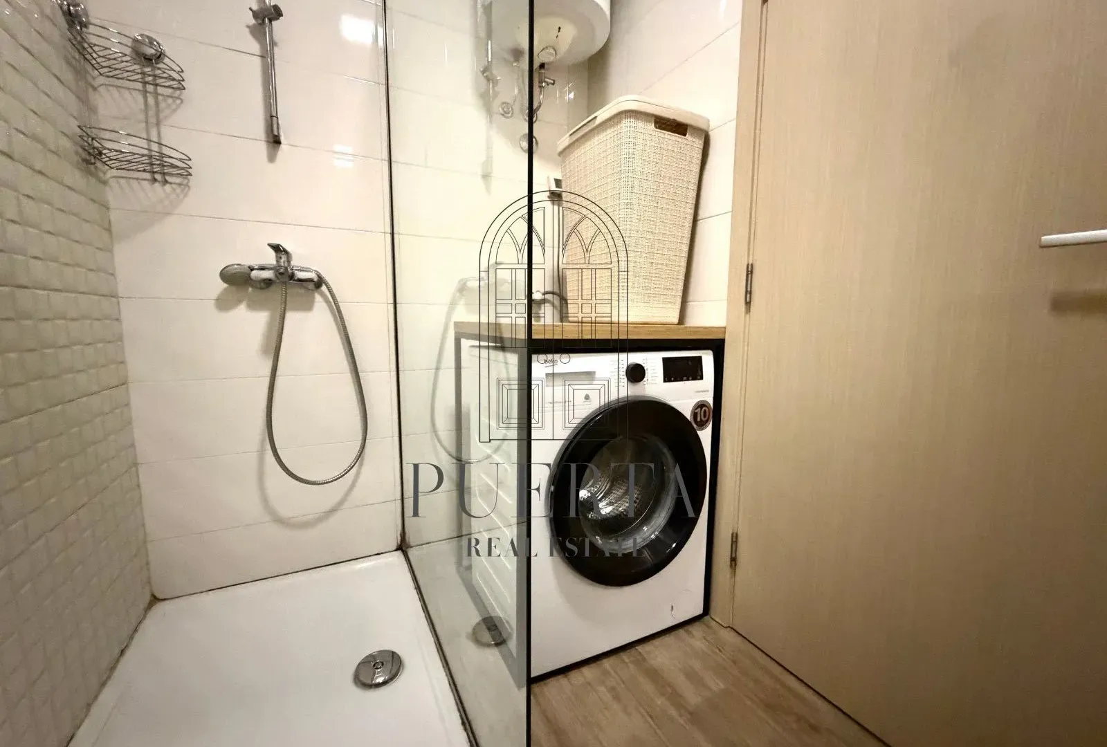 Prodaja, jednosoban stan, 44m², City Kvart, Podgorica