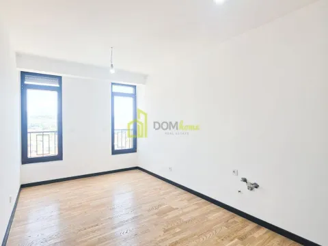 Prodaja, trosoban stan, 88m², Gorica C, Podgorica - image 8